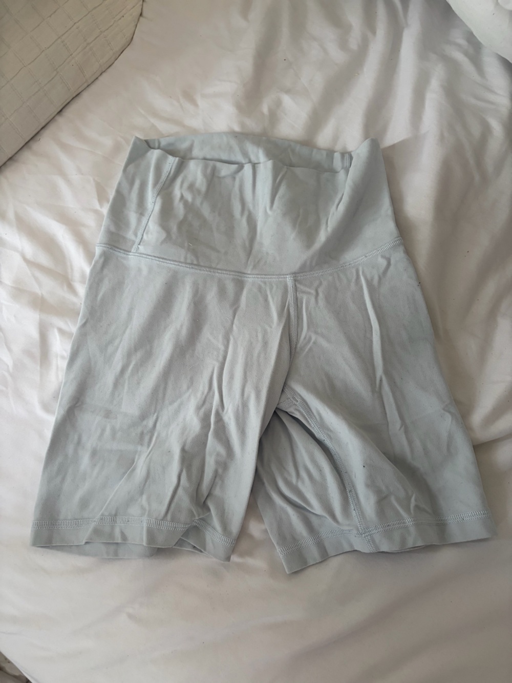 Women’s Aritzia biker shirts size small 6 inches
